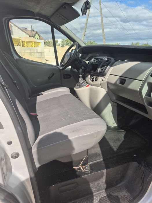 Renault trafik 2004 rok