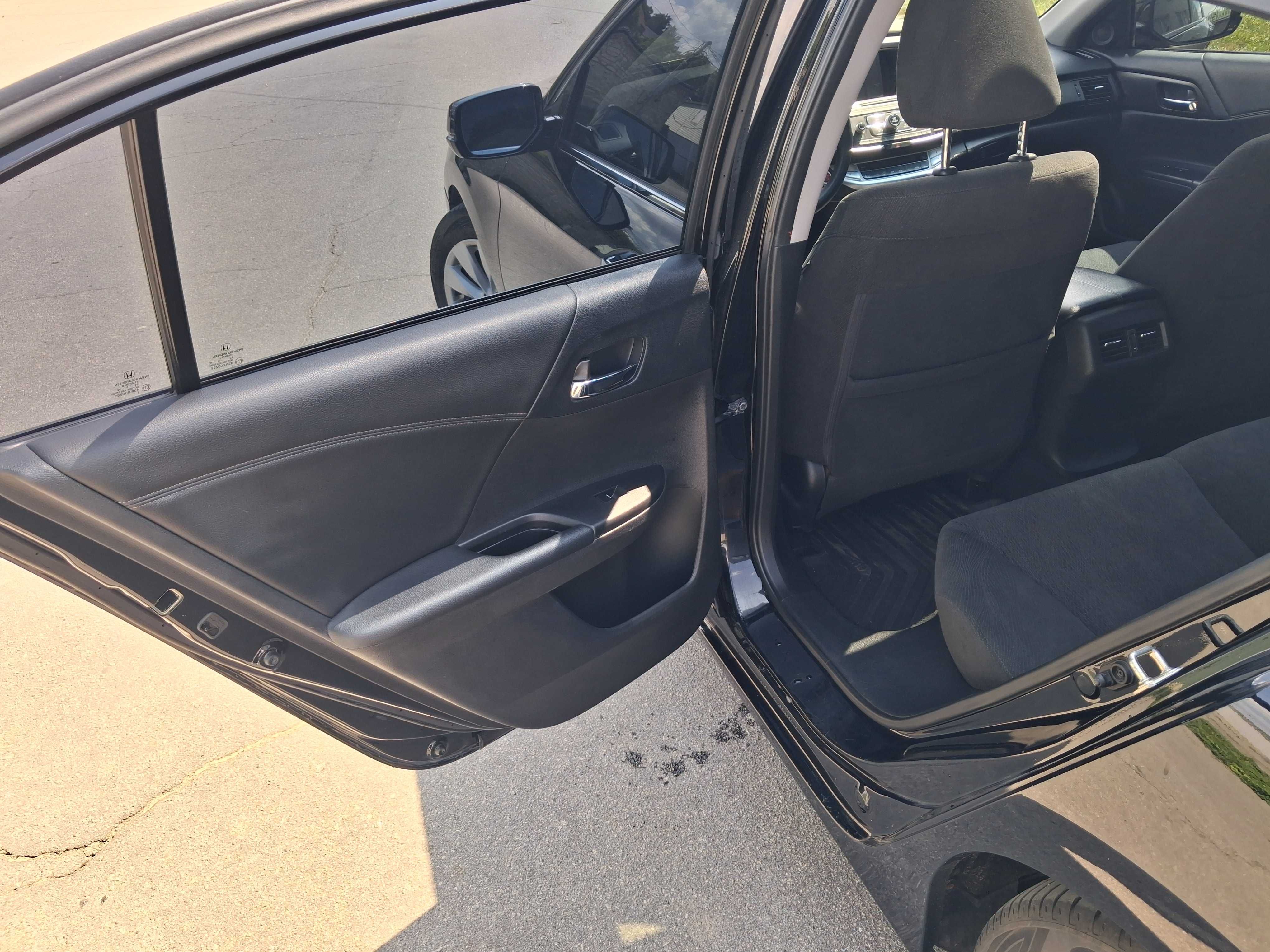 Honda Accord 9 2.4