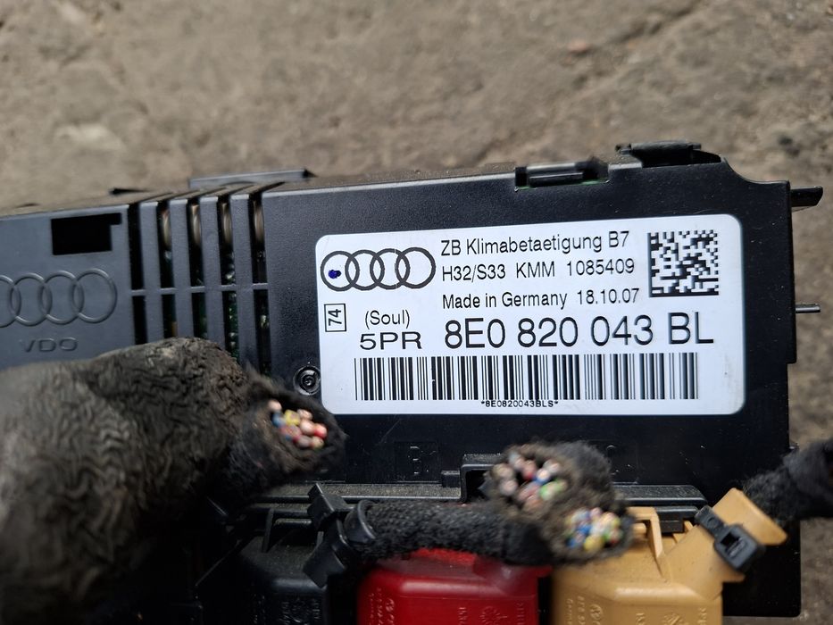 Panel klimatyzacji audi a4 b6 b7 8e0,820,043bl klimatronik