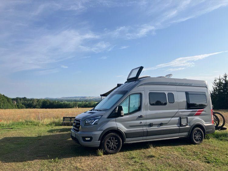 Wynajem kamper, campervan, Ford Transit LMC Innovan, Terminy Wrzesień