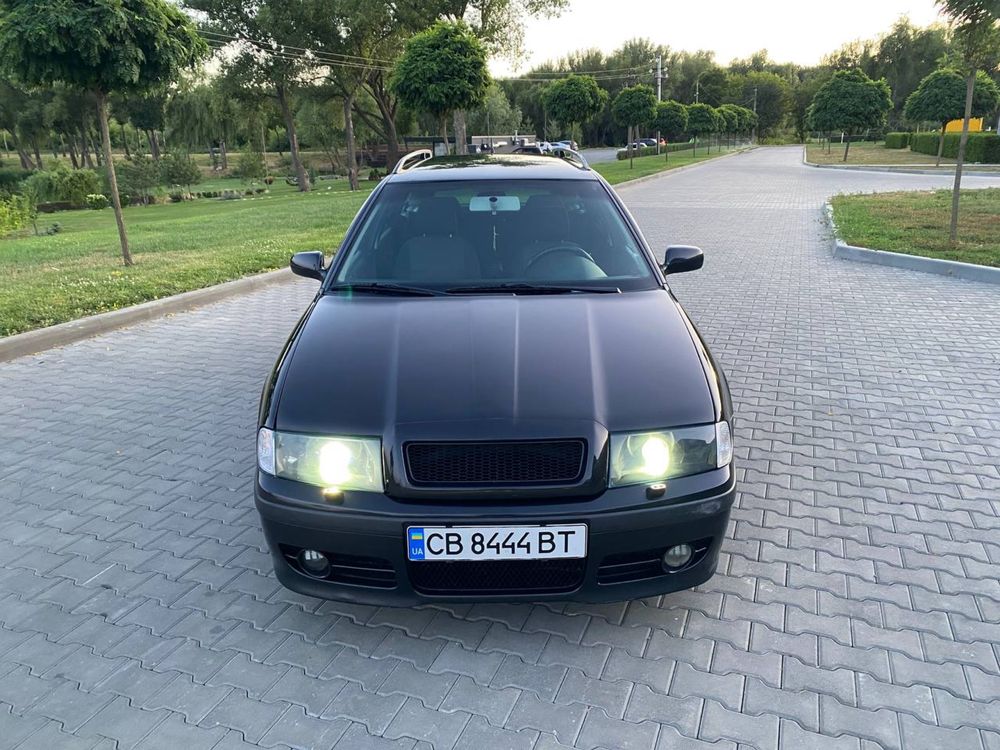 Skoda Oktavia Tour АВТОМАТ 1.8 Турбо !!!