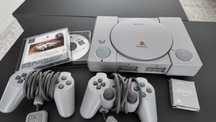 Konsola PSX Playstation + 2 pady + 2 gry + karta pamięci