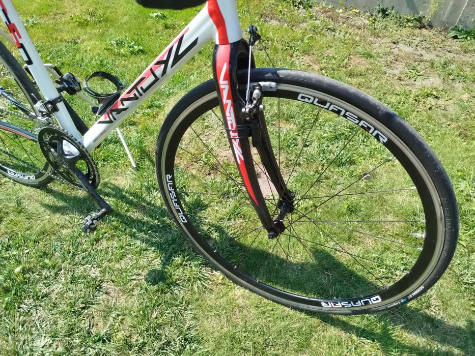 Rower Szosowy VAN TUYL 350 Koła 28 Cali Rama Alu Carbon 58 cm 22 cali