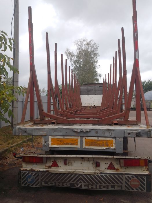 Полуприцеп лісовоз ,сотиментовоз