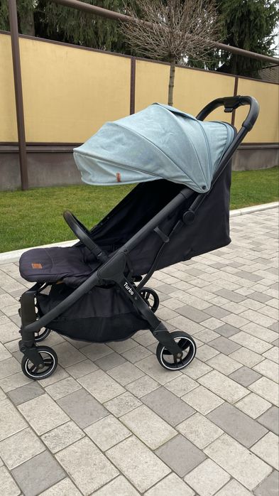 Прогулянковий візок Carrello Turbo(прогулочная коляска camino joy)