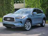2022 INFINITI QX50 Essential