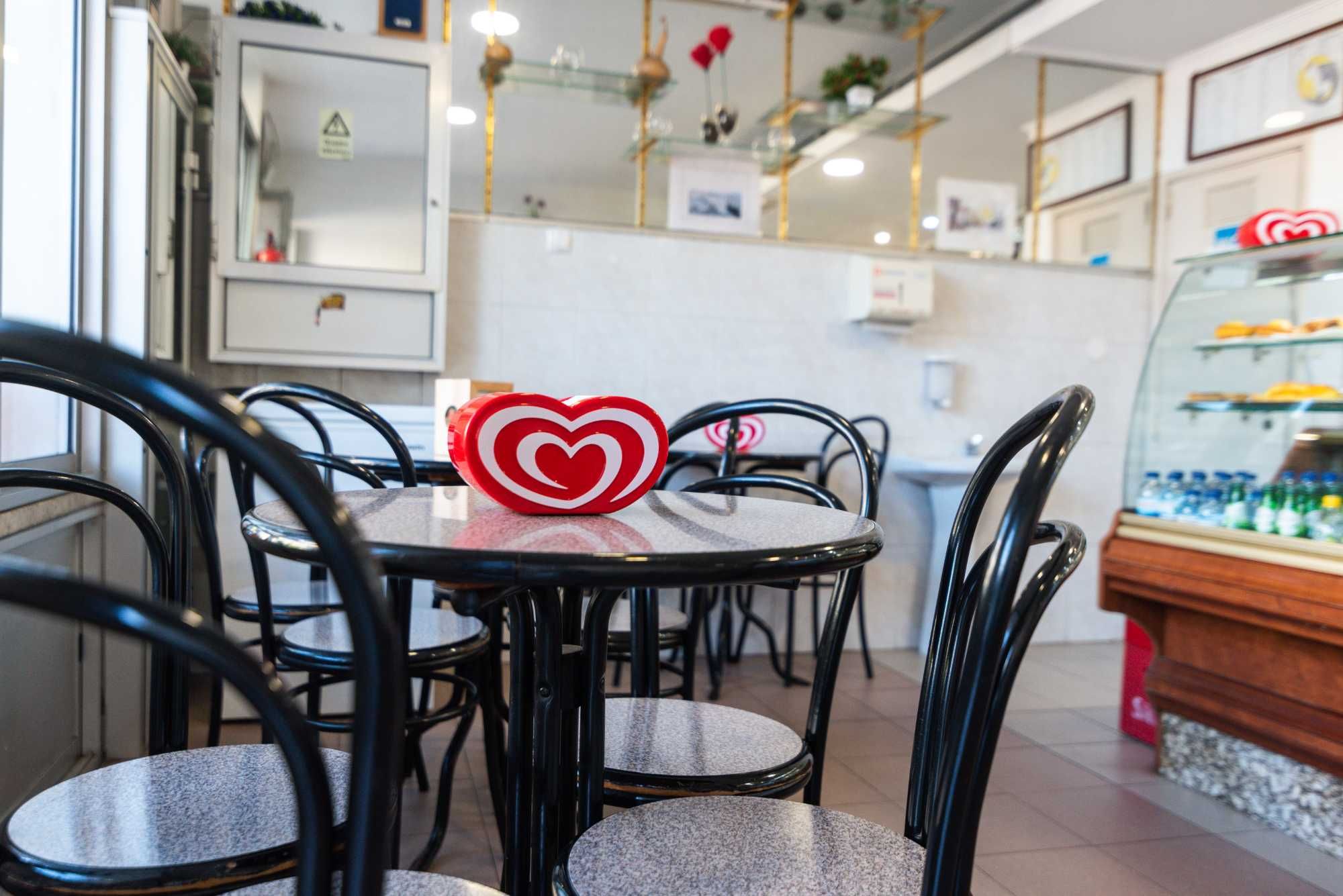 Trespasse Café em Odivelas com renda antiga
