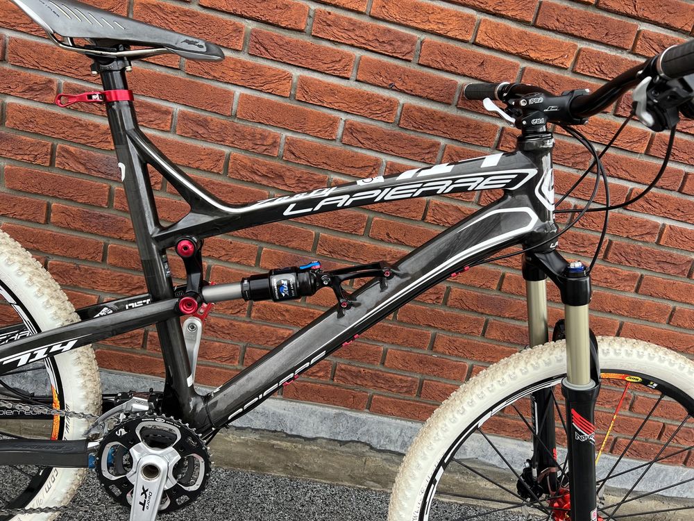 Двухподвес Lapierre Zesty 714 Carbon