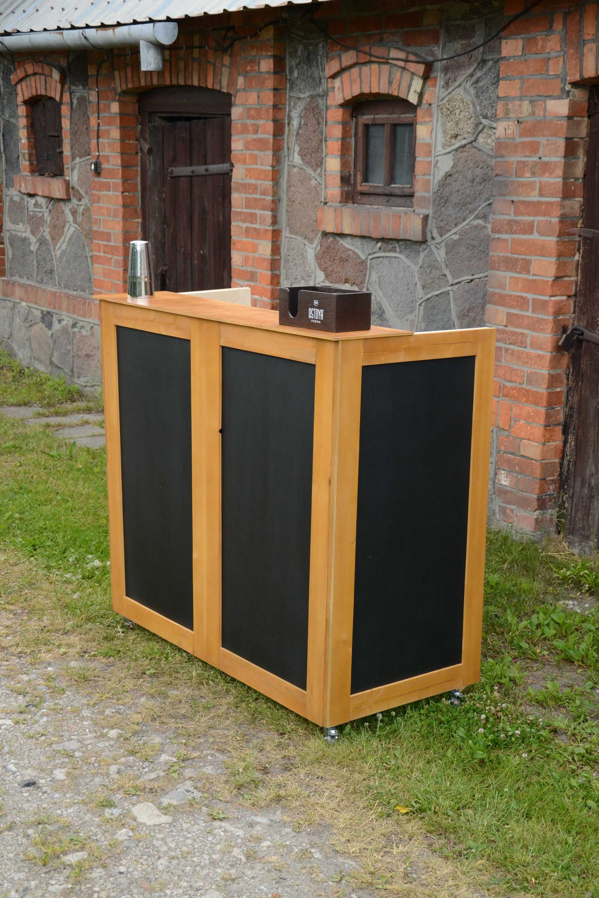 Mobilny bar składany– eventy wesela| Wymienne fronty | Lekki i mobilny