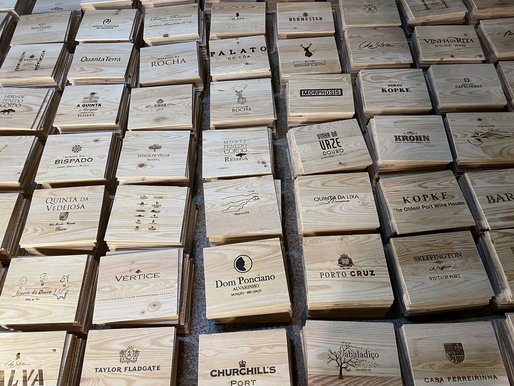 +150 marcas de vinhos varios em placas de madeira!