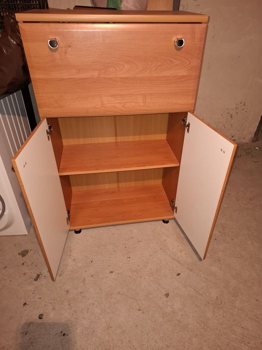 Sprzedam szafkę barek szer.68, wys.113