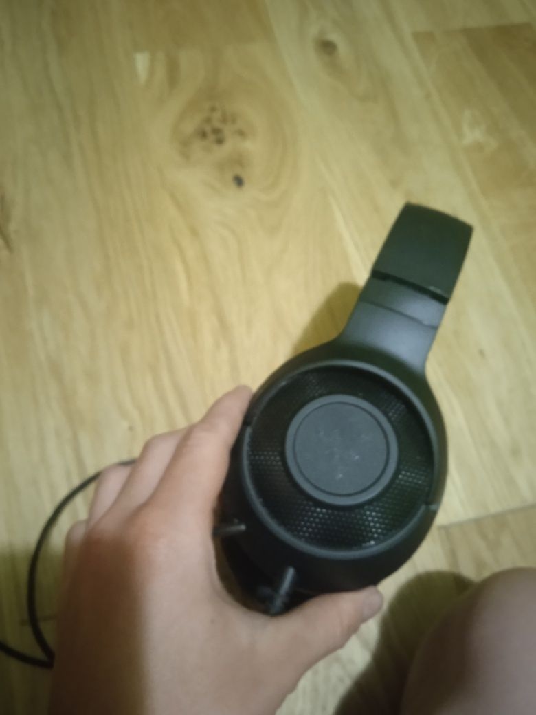 Продам наушники для пк razer Kraken x elite