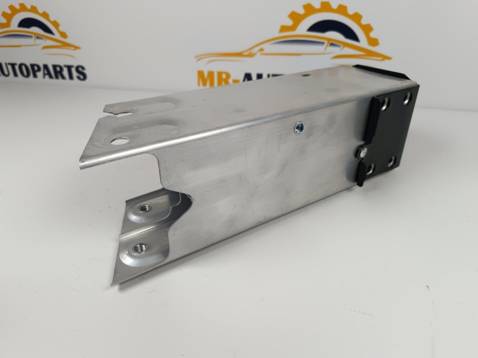 Подовжувач лонжерону LH RH Tesla Model 3 1088149-00-F 1088148-00-F