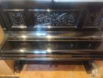 Stare pianino do odnowienia