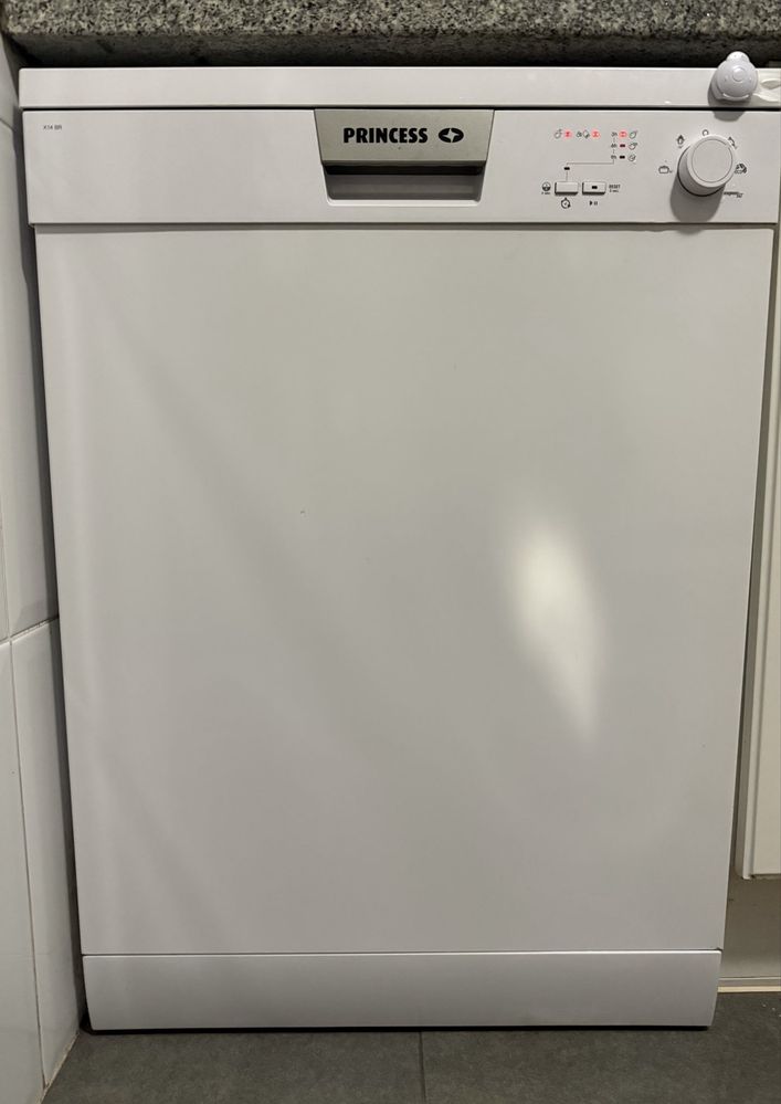 Maquina lavar loiça Princess X14 BR