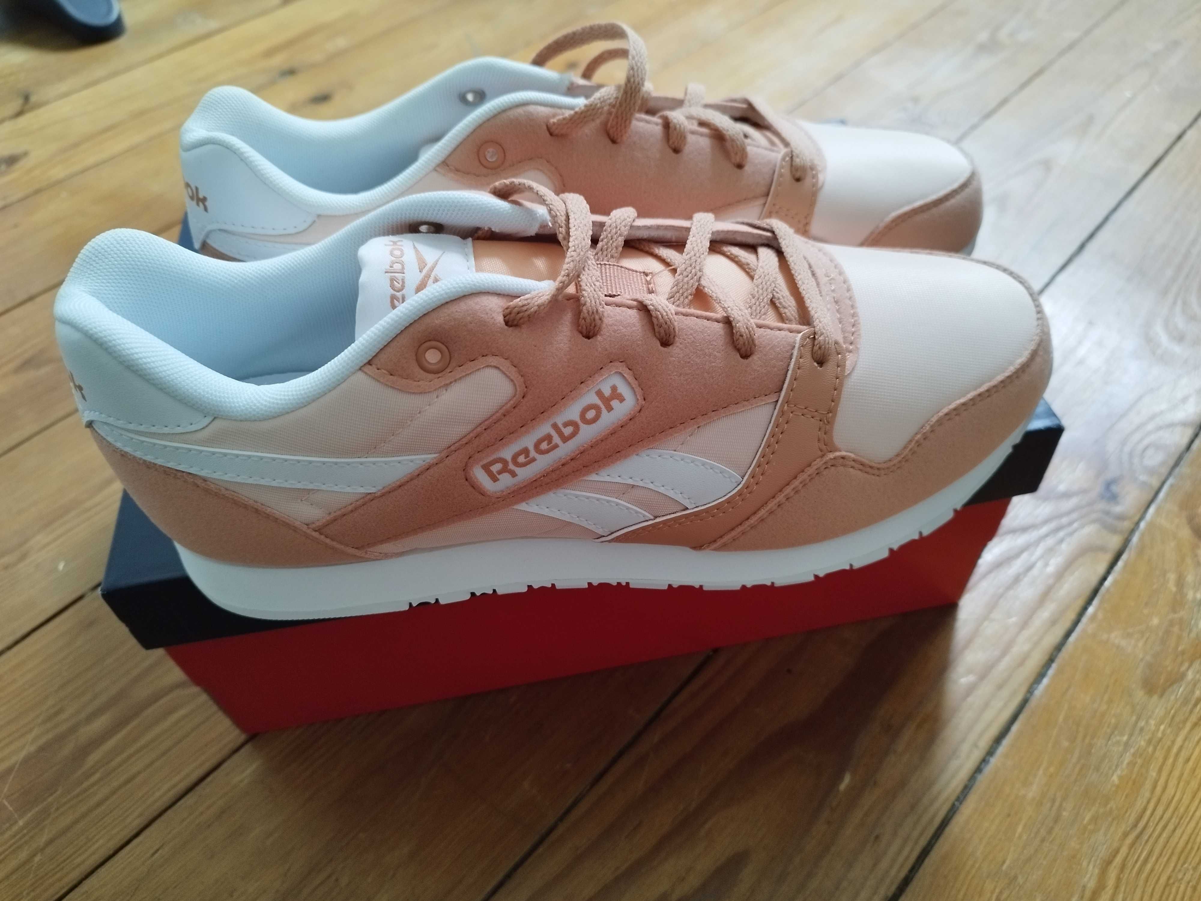 Ténis/ Sapatilhas Reebok mulher rosadas - novos (41 EUR}