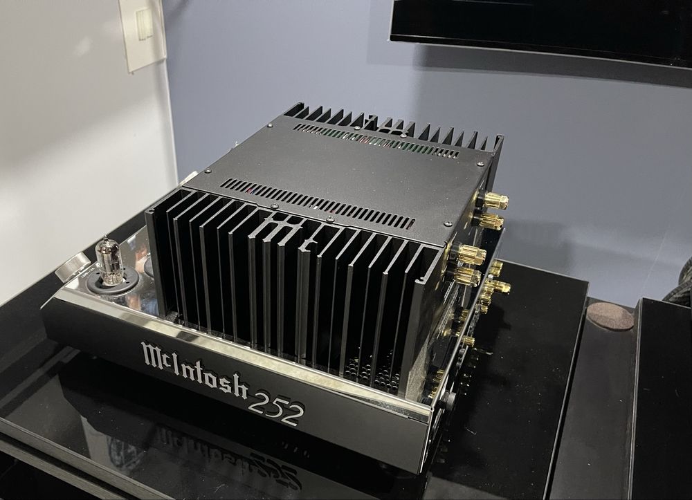 Mcintosh MA252 wzmacniacz zintegrowany