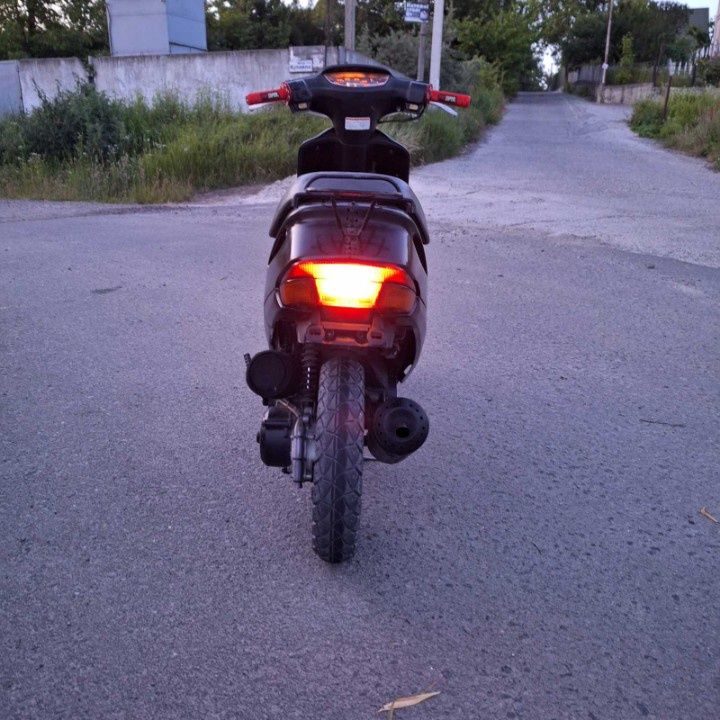 Продам honda dio 27