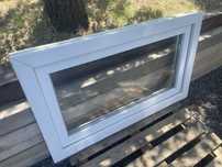 Okno piwniczne 100x60
