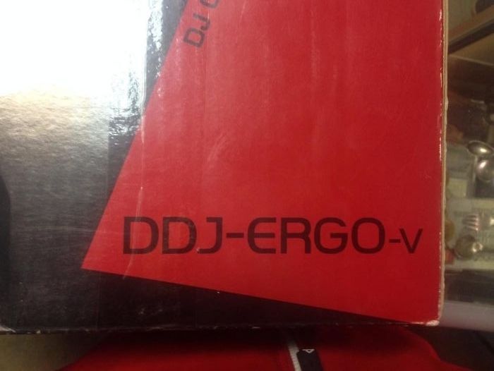 Контроллер DDJ Pioneer Ergo-V