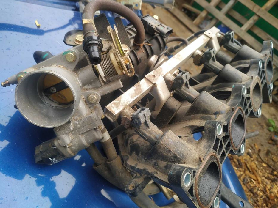 Geely Ck 2012 року після дтп по запчастинах