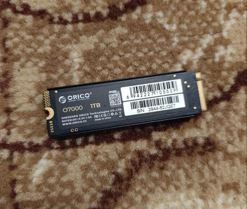 SSD накопичувач Orico 07000