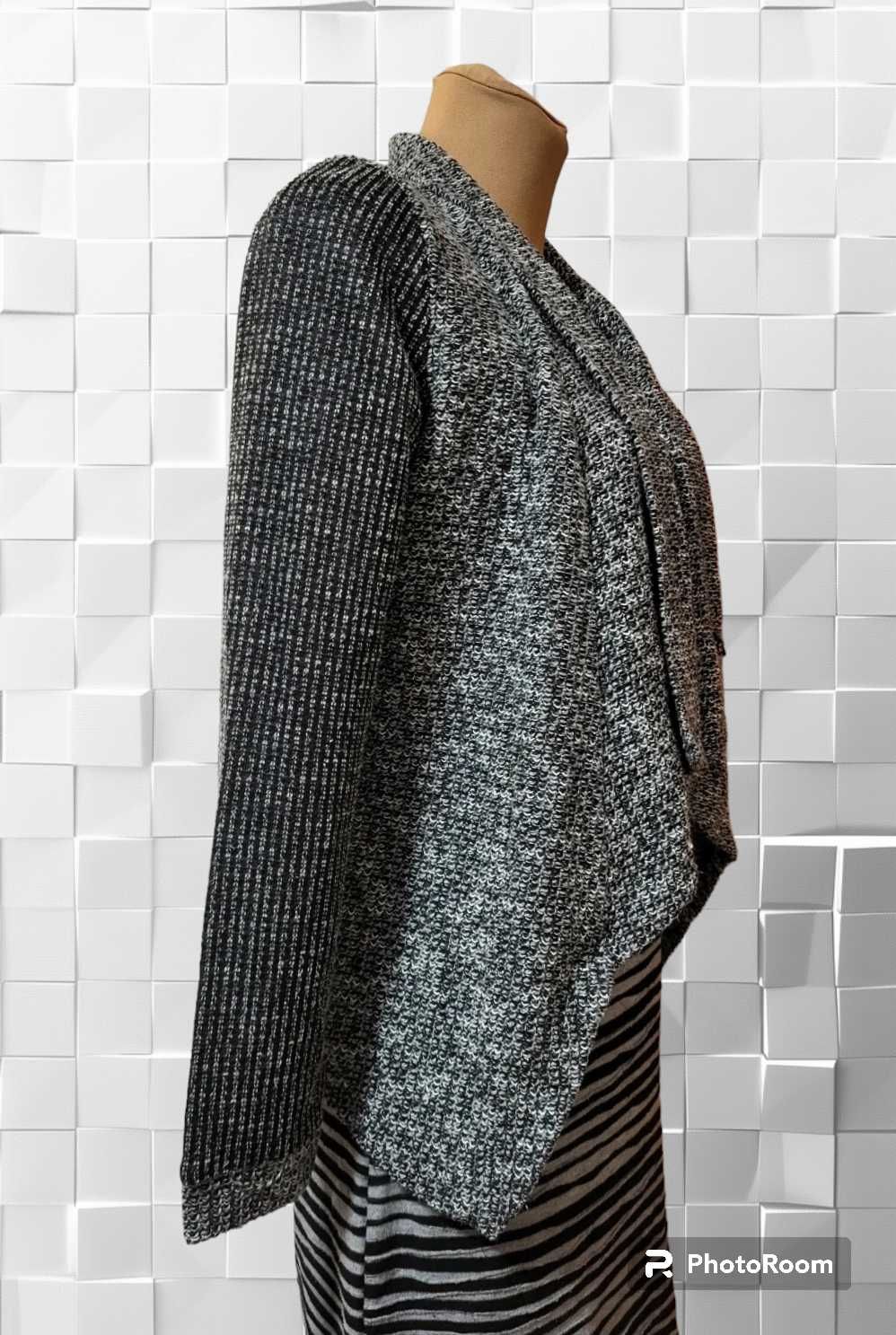 (S/36) Szary luźny sweterek, kardigan, w odcieniach szarości