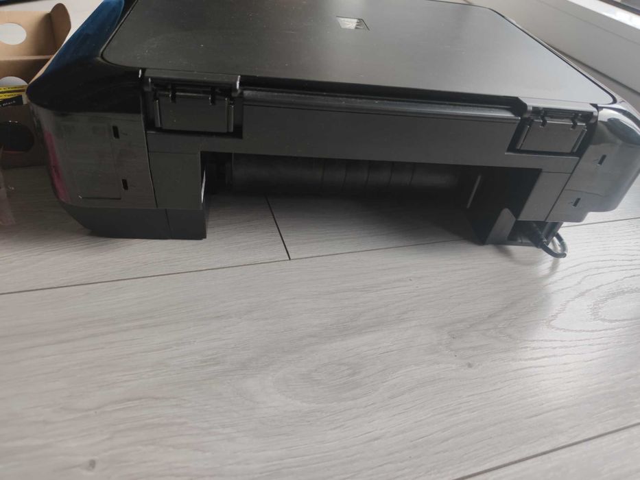 Canon Pixma + 12 Tuszy. Błąd 5B00