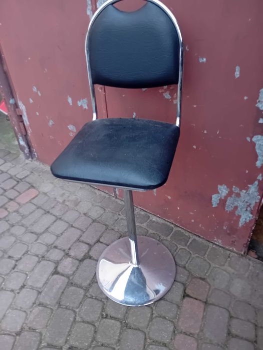 Krzesło barowe czarne