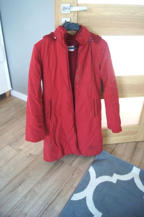 dluga czerwona kurtka z kapturem jesienna zimowa ciepla 40 42 XL zima