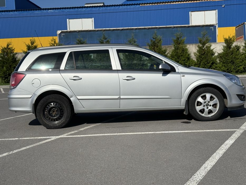 продам Opel Astra H 1.7 CDTI 2009 року