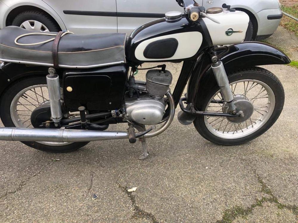 MZ Es Trophy 150