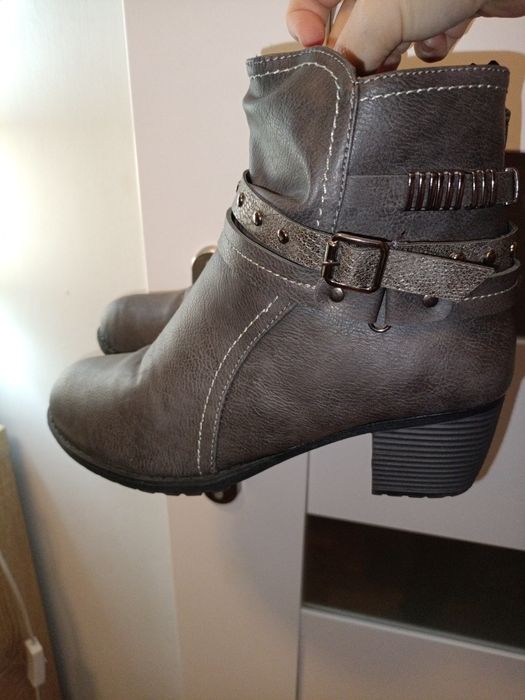 Buty damskie ładne 38