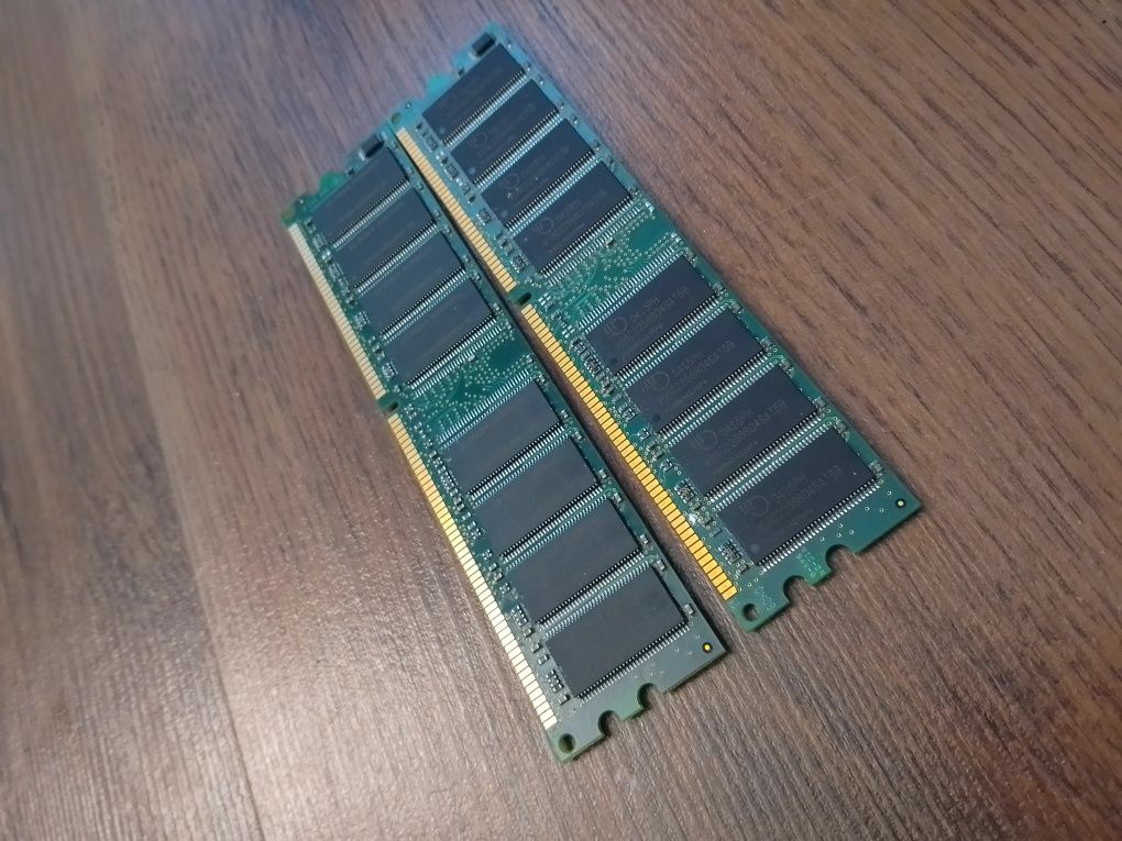 Pamięć RAM DDR Kingston KVR400X64,  512 MB 400 MHz, Zestaw 2 szt