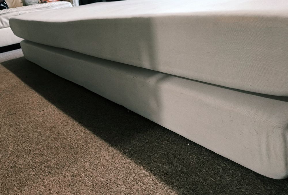 Dwa materace 90x200 cm