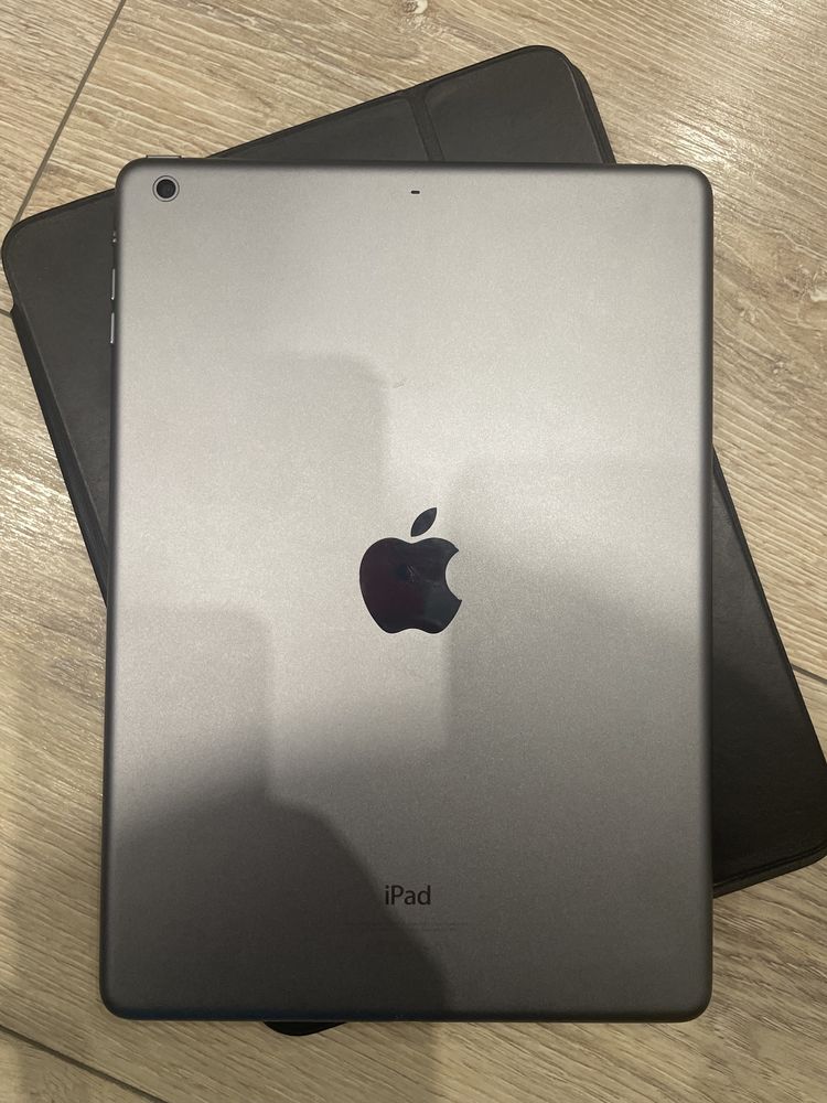 Apple iPad Air (1th gen.) 9.7’’,16GB Wi-Fi