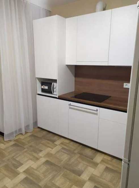 Продам 1 комн кв Новострой Ремонт ЖК Мира 40м2 общ пл на 2\9 этаж OA