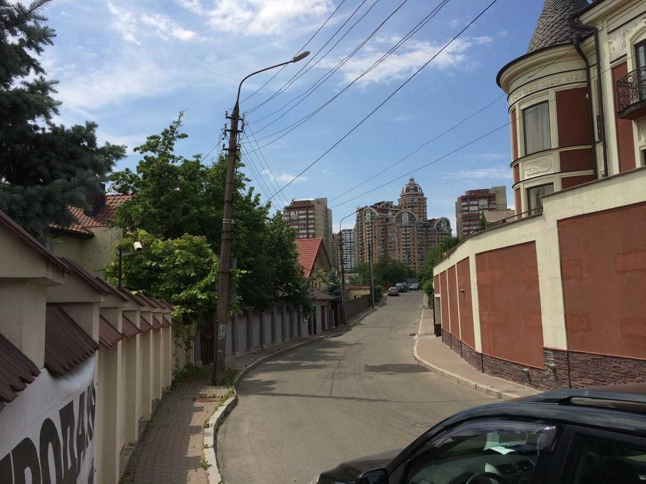 Продаж будинку, вул. Редутна 26. Царське Село, Центр, БЕЗ %!