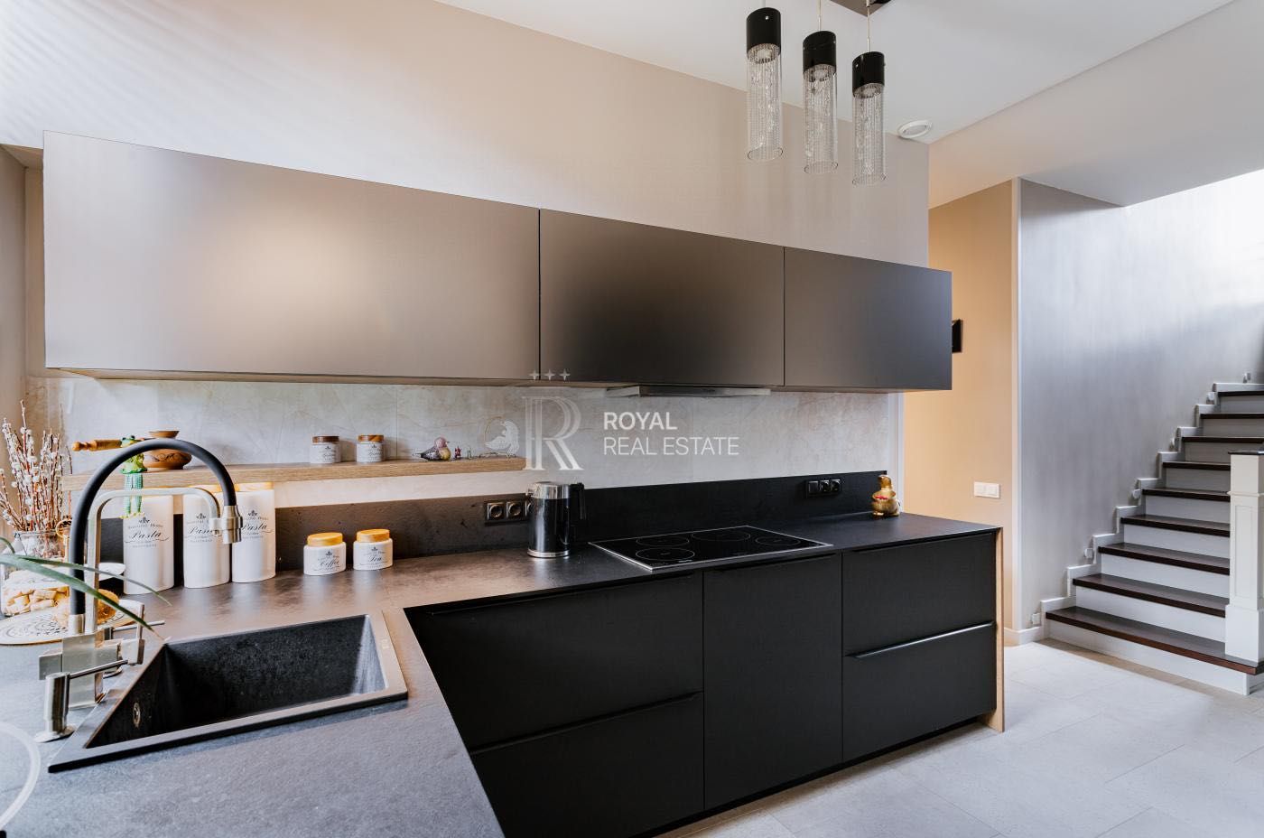 Продажа дома Круглык 5к 200м2 КГ Lake Wood Обуховский р-н