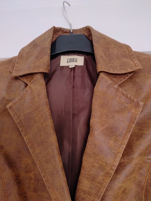 Krótka marynarka brązowa