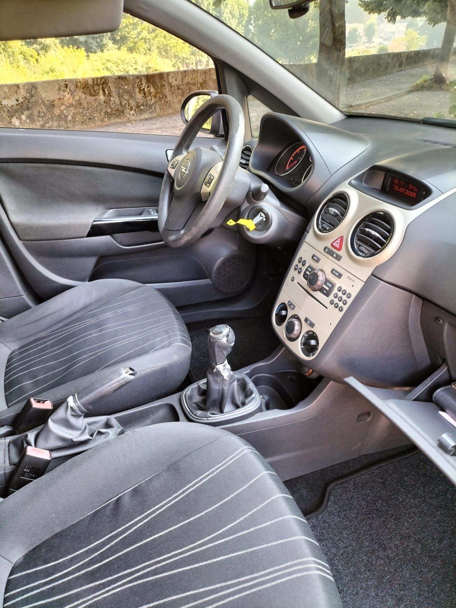 Opel Corsa 1.3 gasóleo