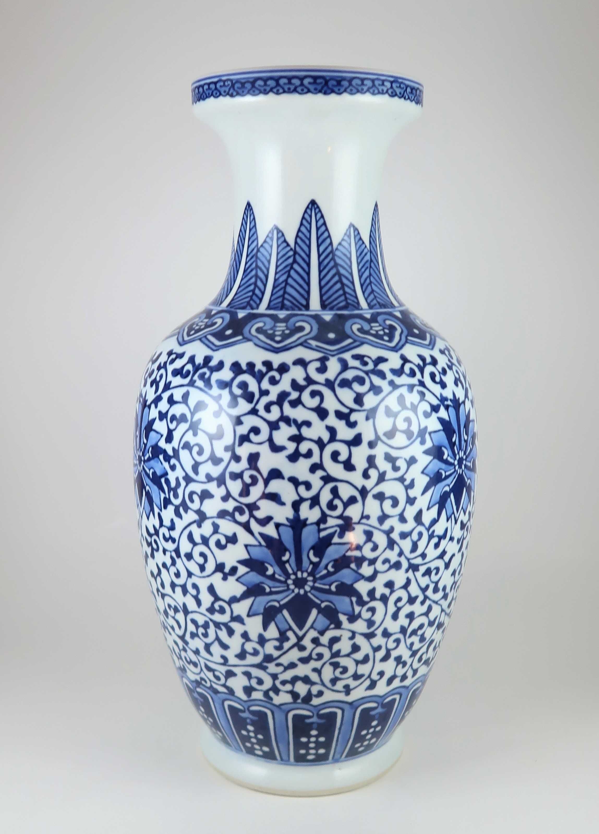 Jarras em Porcelana azul e branca da China - Jingdezhen, cada