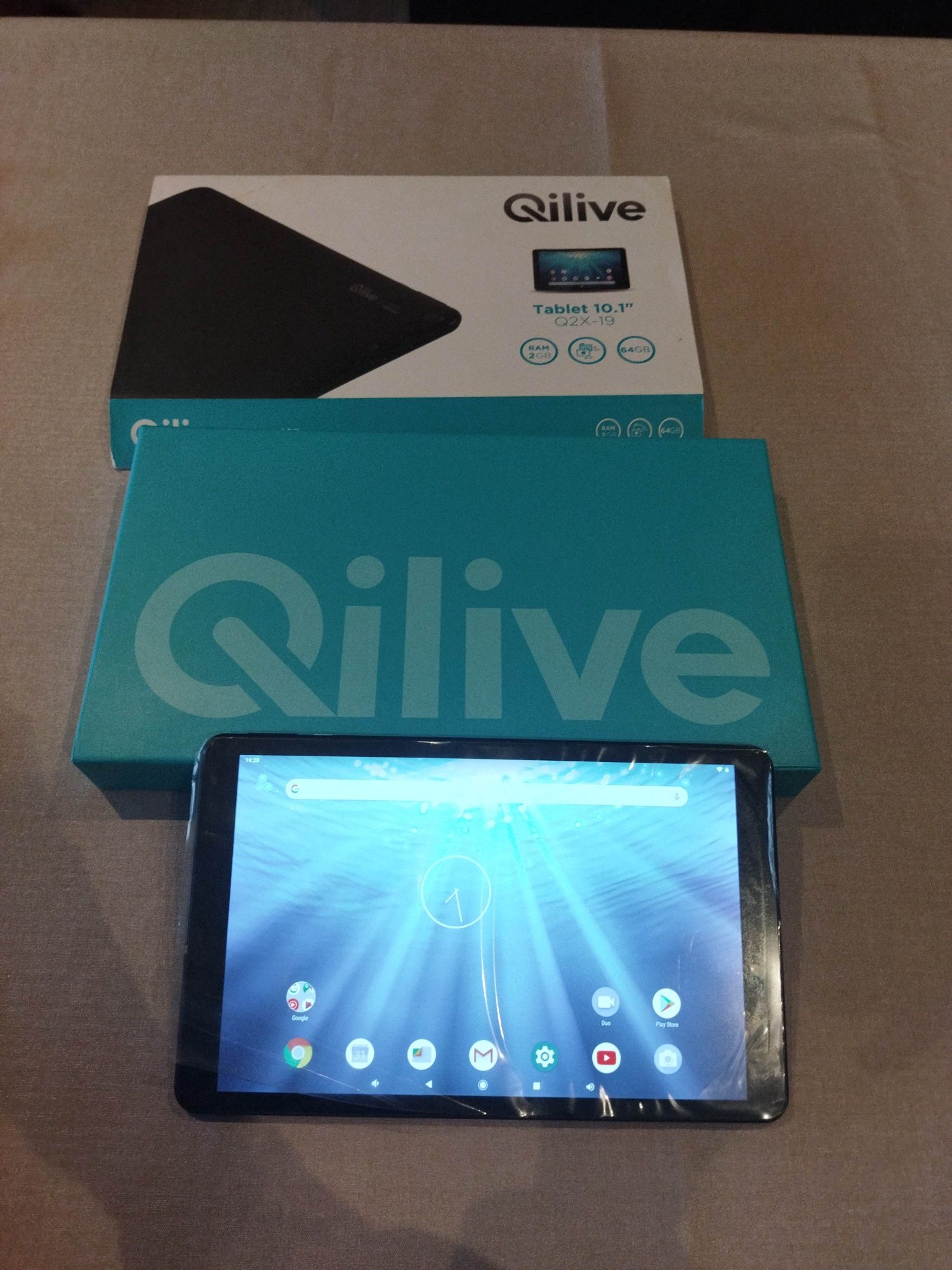 Tablet qilive 10 polegadas 10.1, na caixa com factura,manual como novo