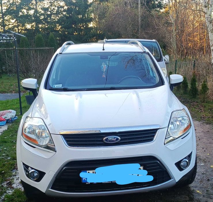 Ford Kuga samochód