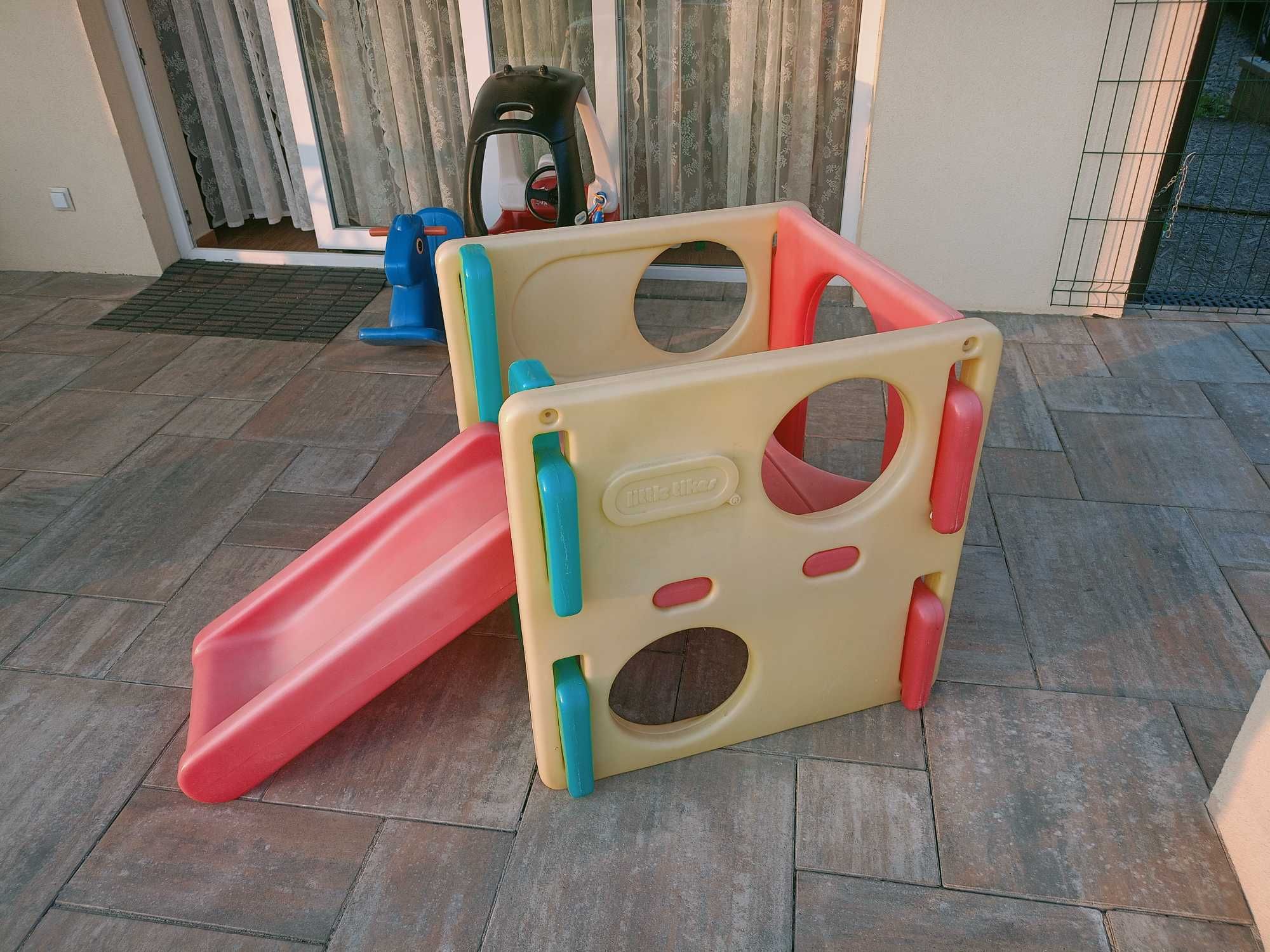 Zjeżdżalnia dla dzieci Little Tikes
