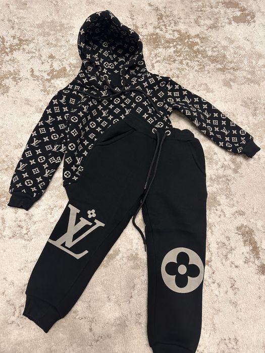 Костюм зимовий під бренд