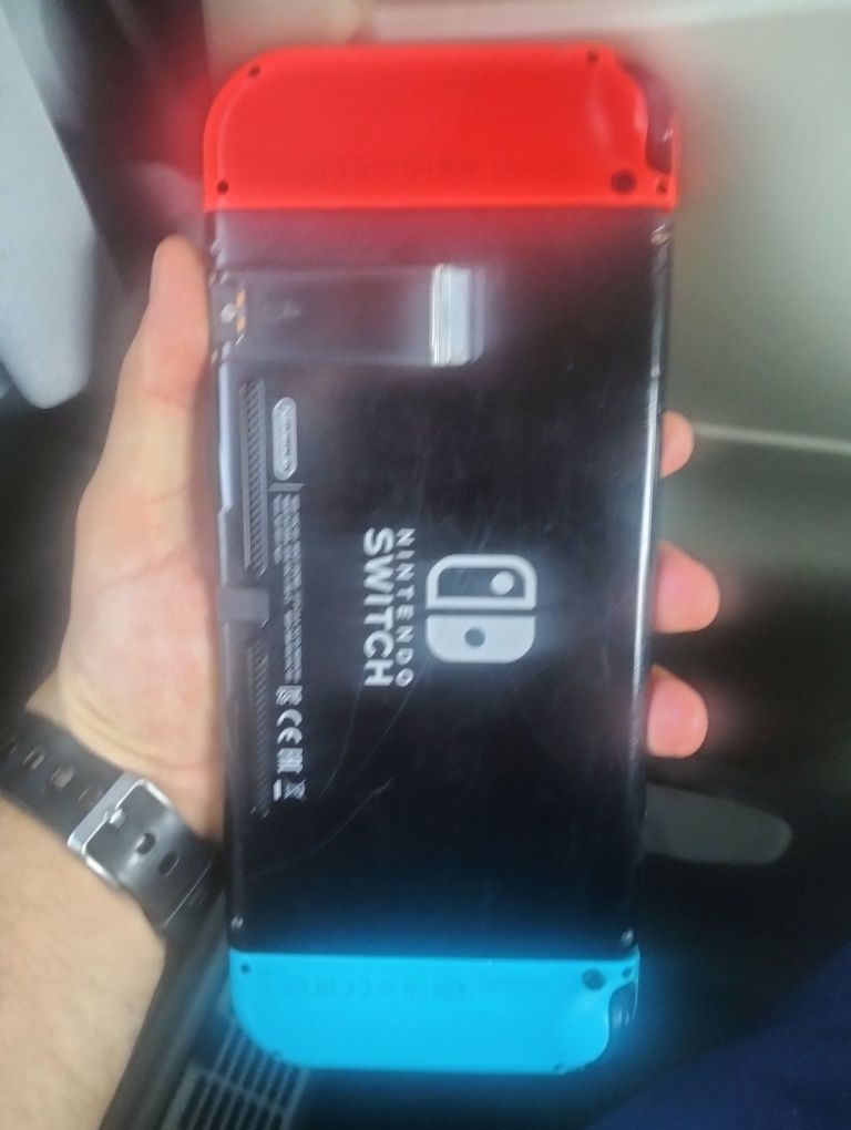 Vendo Nintendo Switch