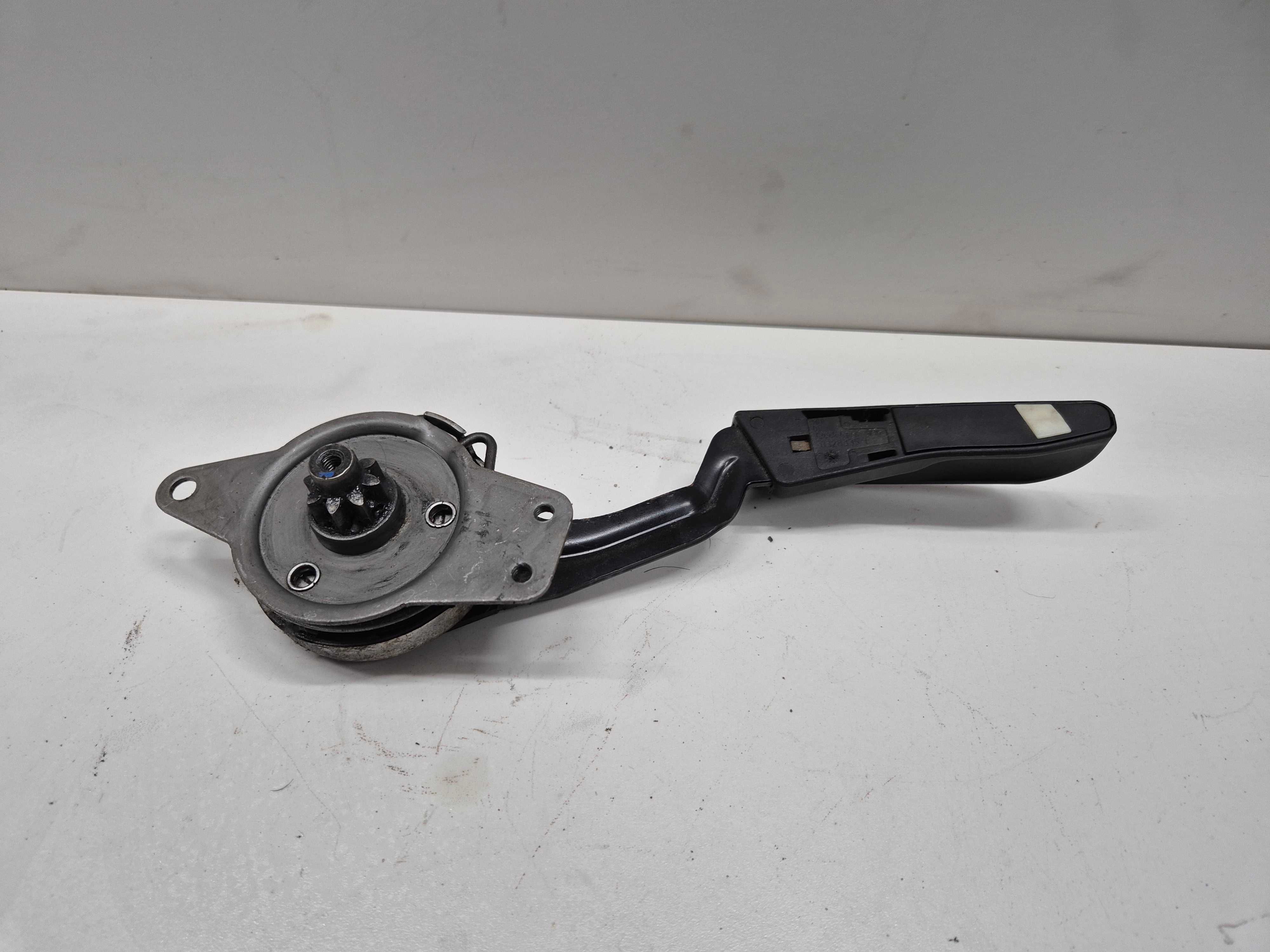 audi a4 b6 b7 a6 c6 mechanizm regulacji wysokości fotela kierowcy lewy