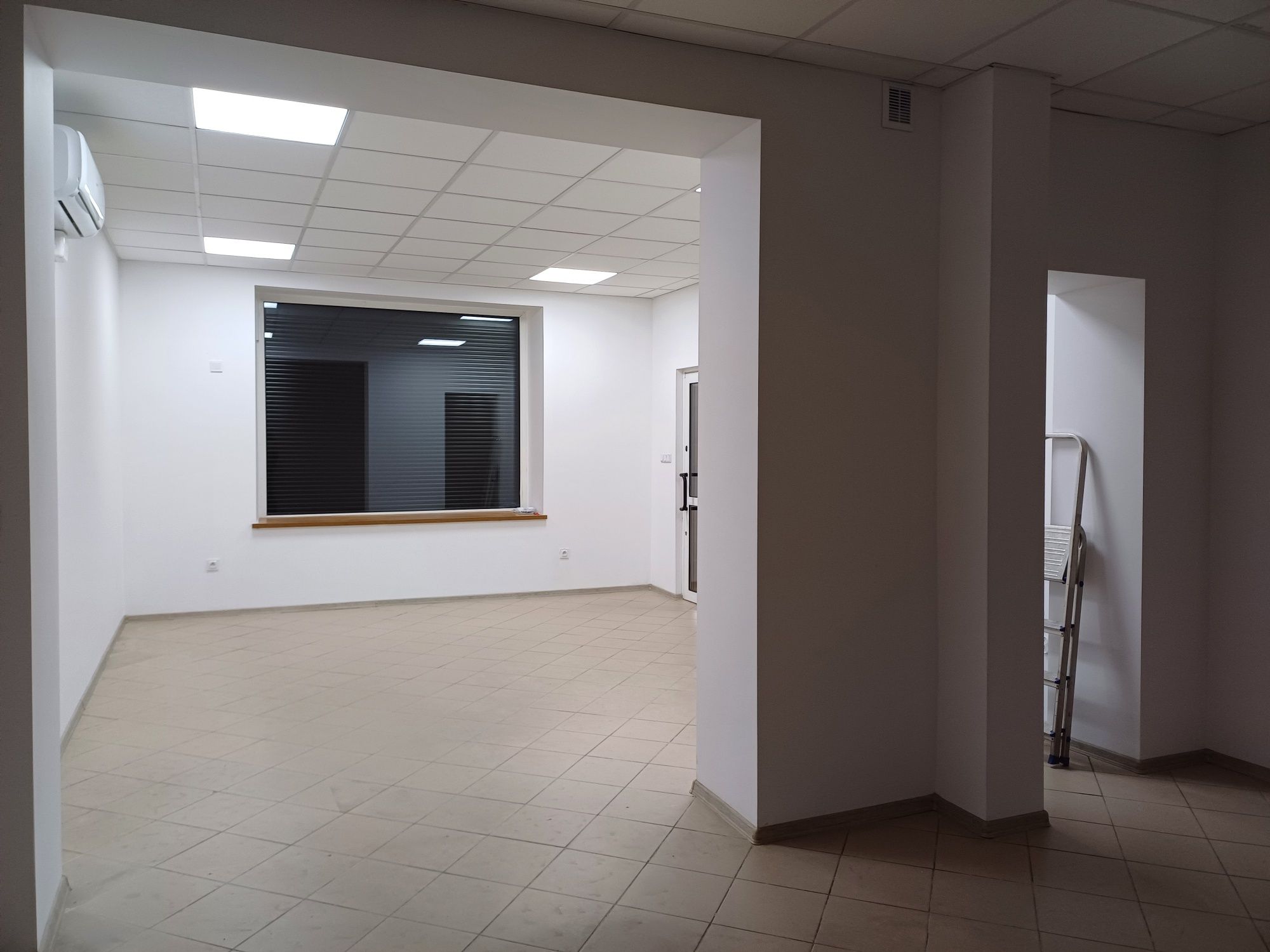 Lokal handlowo-usługowy Końskie.