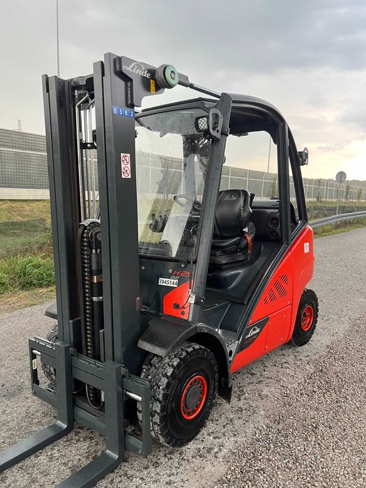 Wózek Widłowy Linde H25T-02 Evo Triplex LPG Kabina Tylko 8960 Godzin!!
